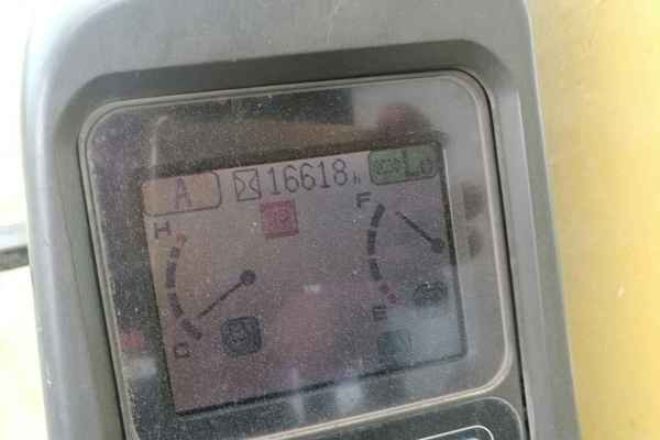 山西出售转让二手16618小时2009年小松PC270挖掘机