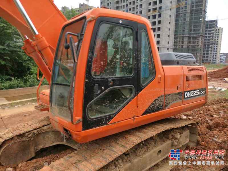 江西出售转让二手4503小时2013年斗山DH225LC挖掘机