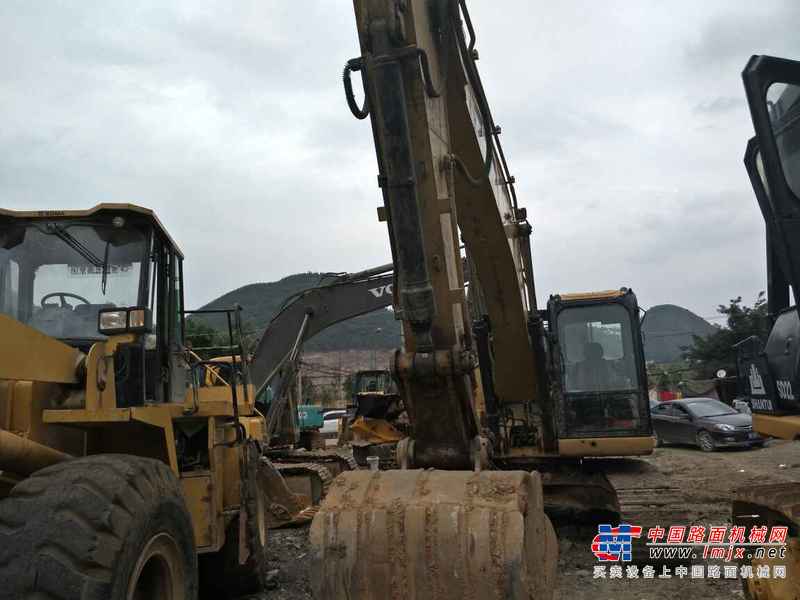 贵州出售转让二手16000小时2009年卡特彼勒320D挖掘机