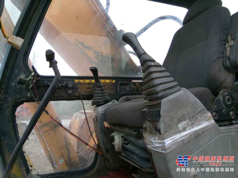 山西出售转让二手10000小时2004年现代R210挖掘机
