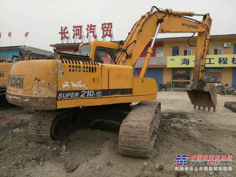 山西出售转让二手10000小时2004年现代R210挖掘机