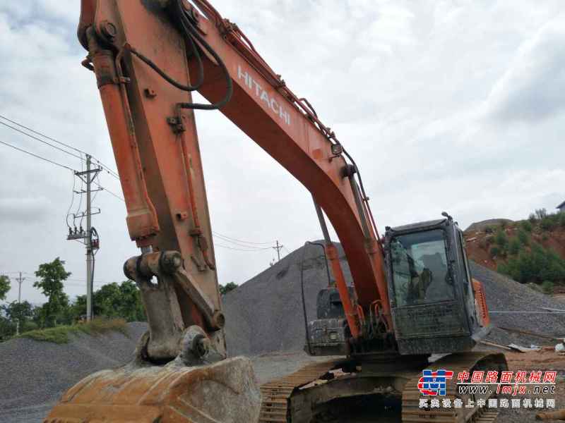 贵州出售转让二手15000小时2008年日立ZX210H挖掘机