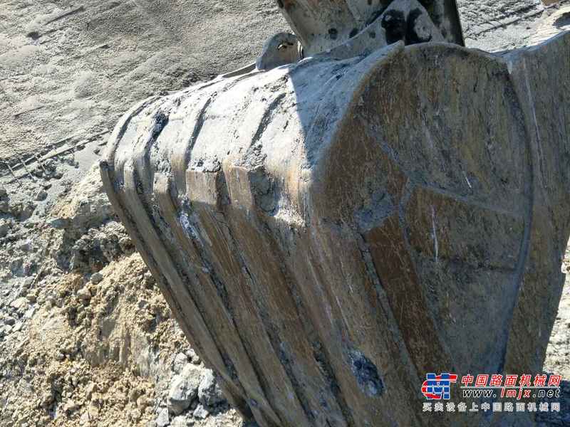 江西出售转让二手6800小时2011年斗山DH225挖掘机