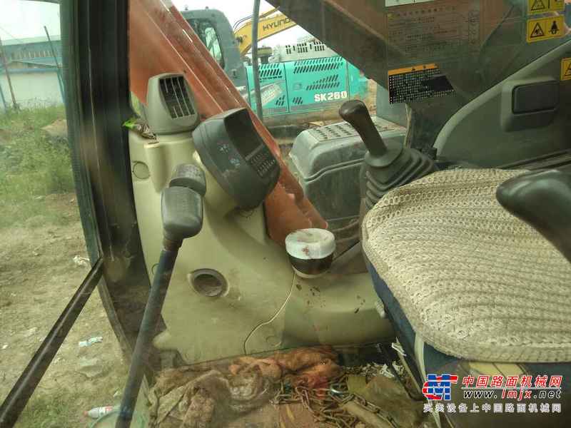山西出售转让二手9000小时2008年日立ZX240挖掘机