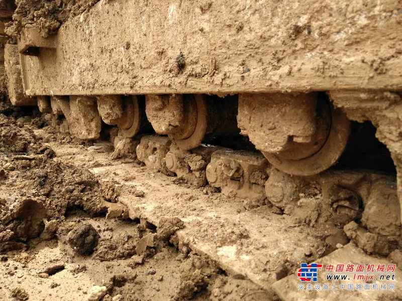 山西出售转让二手8000小时2008年现代R225LC挖掘机