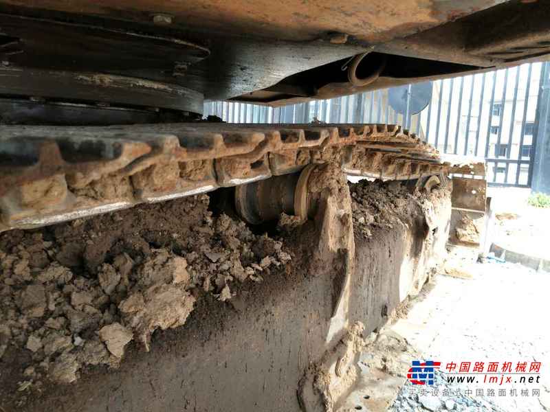 江西出售转让二手7624小时2011年现代R60挖掘机