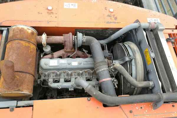 山西出售转让二手8600小时2008年日立ZX200挖掘机