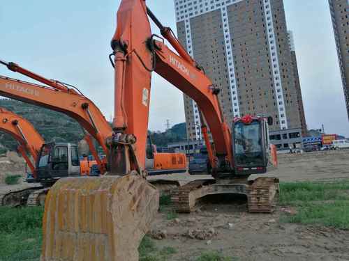 山西出售转让二手9200小时2008年日立ZX240挖掘机