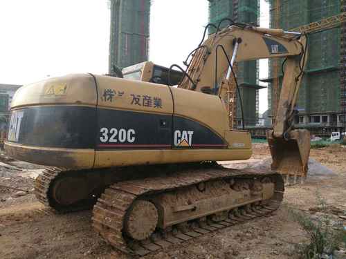 贵州出售转让二手8243小时2004年卡特彼勒320C挖掘机