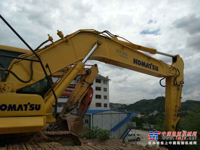 贵州出售转让二手8878小时2008年小松PC270挖掘机