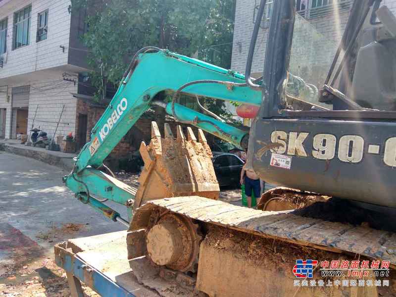 江西出售转让二手8183小时2011年神钢SK55挖掘机