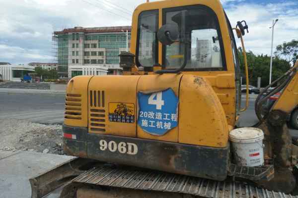 江西出售转让二手3366小时2014年山重建机JCM906D挖掘机