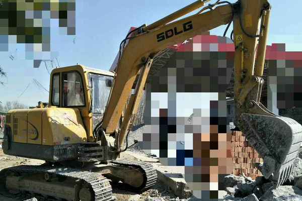 河南出售转让二手3244小时2013年临工LG665挖掘机