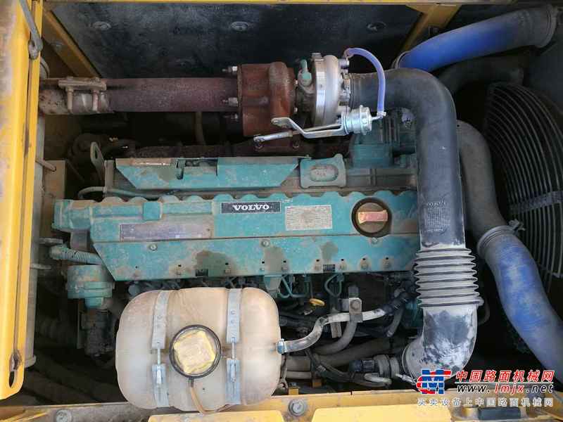 山东出售转让二手6876小时2011年沃尔沃EC210B挖掘机