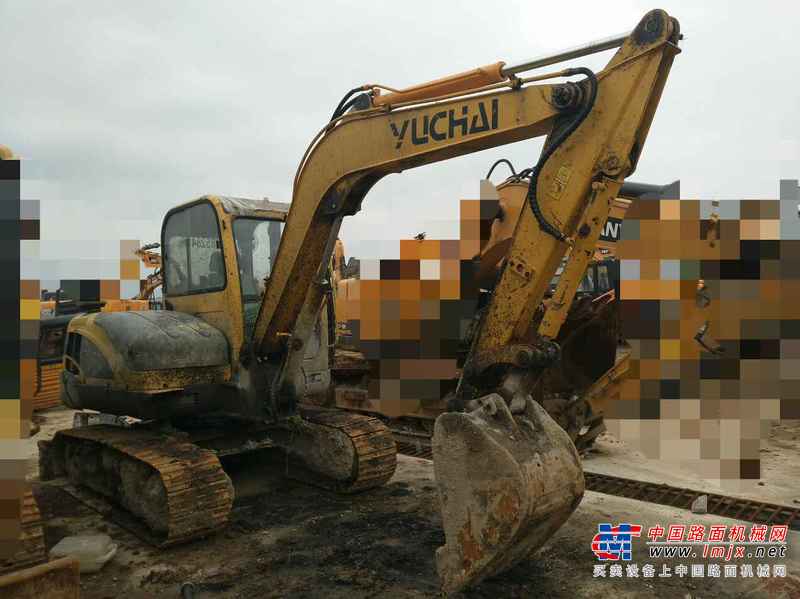 贵州出售转让二手6126小时2010年玉柴YC60挖掘机