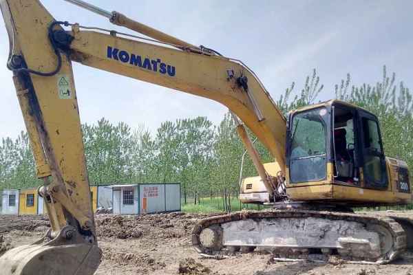 安徽出售转让二手7000小时2009年小松PC200挖掘机