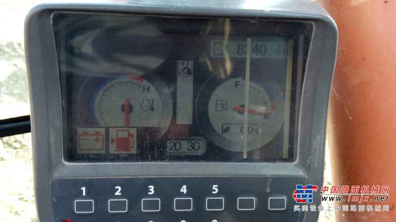 安徽出售转让二手8240小时2010年日立ZX200挖掘机