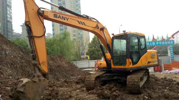 安徽出售转让二手9200小时2011年三一重工SY135挖掘机
