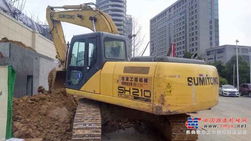 安徽出售转让二手9500小时2009年住友SH210挖掘机