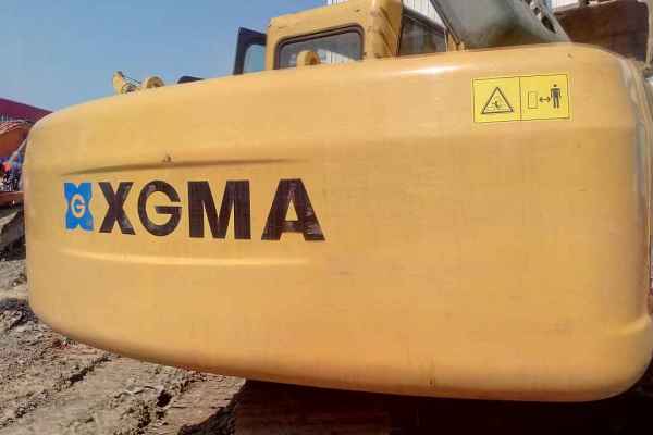 安徽出售转让二手10000小时2009年厦工XG822LC挖掘机