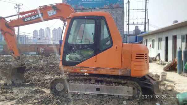 安徽出售转让二手7000小时2012年斗山DH80挖掘机