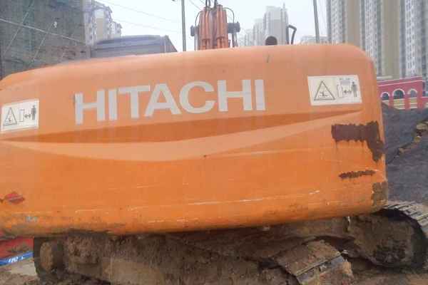 安徽出售转让二手11000小时2010年日立ZX200挖掘机