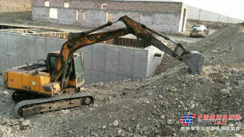甘肃出售转让二手11000小时2011年三一重工SY135C挖掘机