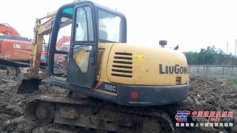 安徽出售转让二手8000小时2012年柳工908C挖掘机