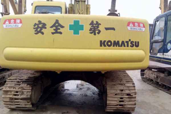 广东出售转让二手10000小时2005年小松PC200挖掘机