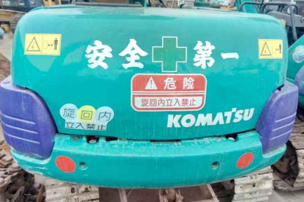 广东出售转让二手5800小时2006年小松PC30挖掘机