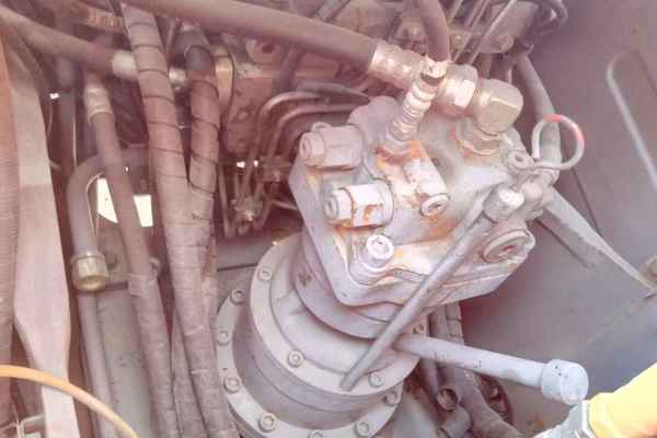 广东出售转让二手3200小时2008年日立ZX120挖掘机