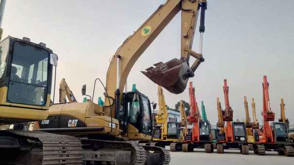 广东出售转让二手2500小时2009年卡特彼勒320D挖掘机