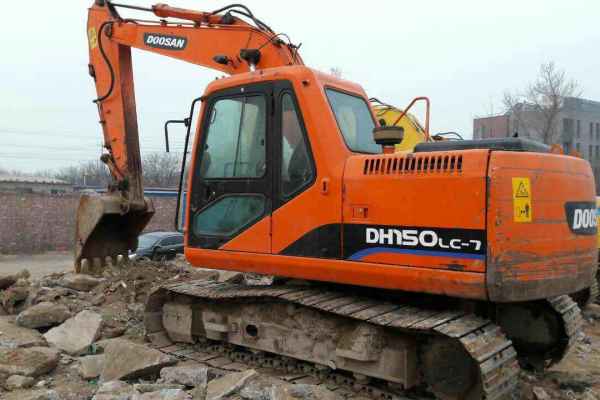 北京出售转让二手6000小时2010年斗山DH150LC挖掘机