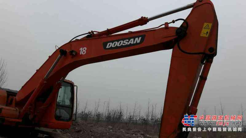 北京出售转让二手6800小时2010年斗山DH220LC挖掘机