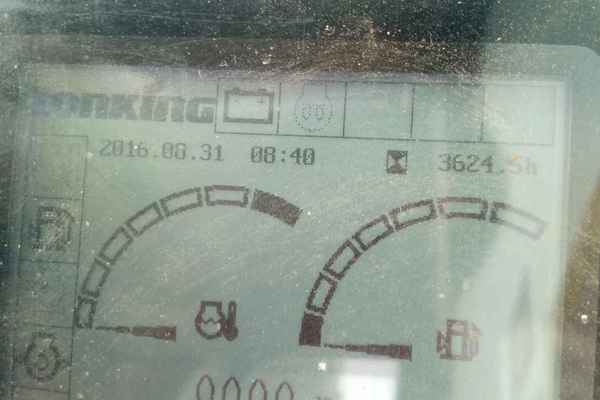 江西出售转让二手3620小时2013年龙工LG6085挖掘机