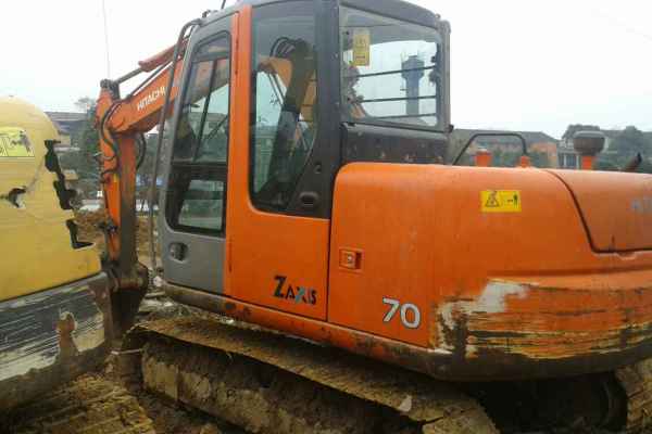 湖南出售转让二手9000小时2010年日立ZX70挖掘机