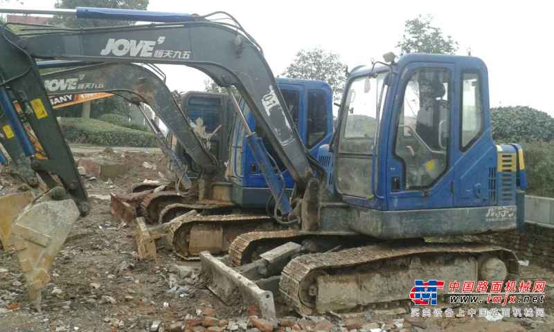 湖南出售转让二手5000小时2013年恒天九五重工JV70挖掘机