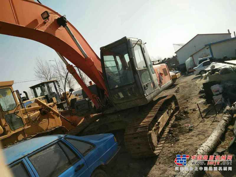 辽宁出售转让二手6385小时2010年日立ZX240挖掘机