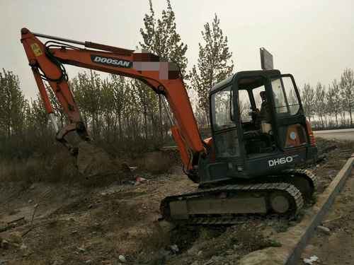 河北出售转让二手9600小时2011年斗山DH55挖掘机