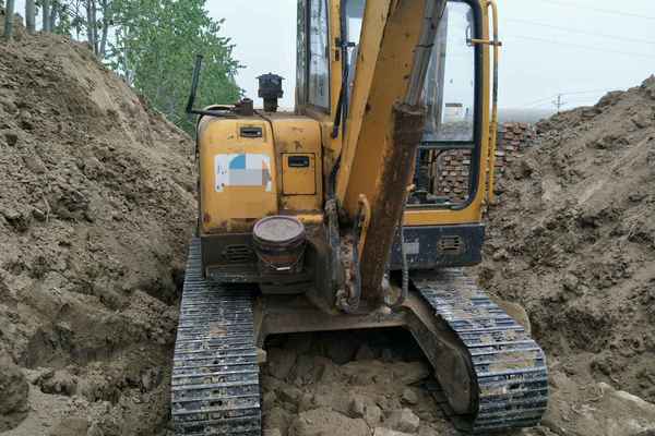 河南出售转让二手7500小时2011年山重建机JCM906D挖掘机