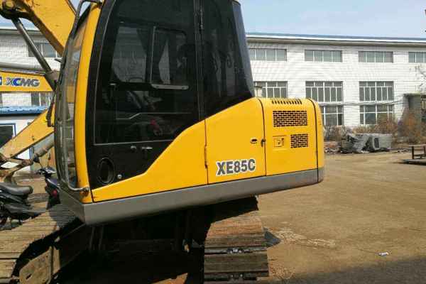 吉林出售转让二手4365小时2011年徐工XE80D挖掘机