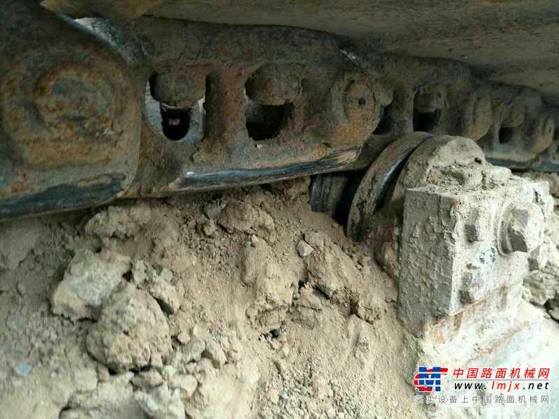 贵州出售转让二手6530小时2013年山重建机JCM906D挖掘机
