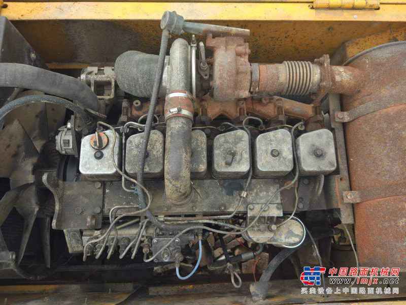山东出售转让二手9852小时2005年现代R220LC挖掘机
