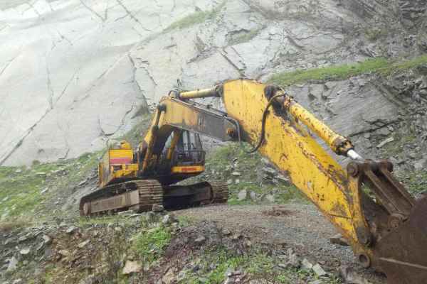 湖南出售转让二手20000小时2003年加藤HD700SE挖掘机