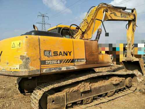 云南出售转让二手9358小时2010年三一重工SY215C挖掘机