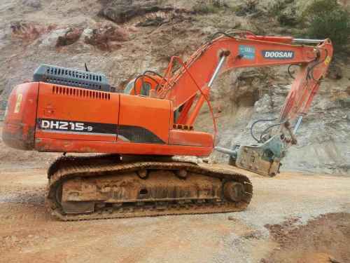 云南出售转让二手10708小时2012年斗山DH215挖掘机