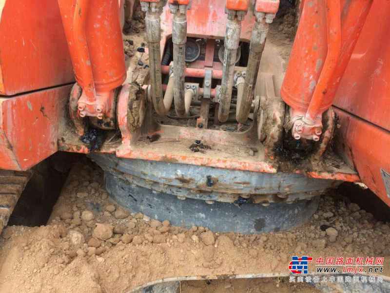 河南出售转让二手8000小时2011年斗山DH215挖掘机