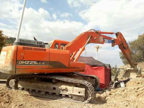 云南出售转让二手7260小时2013年斗山DH225LC挖掘机