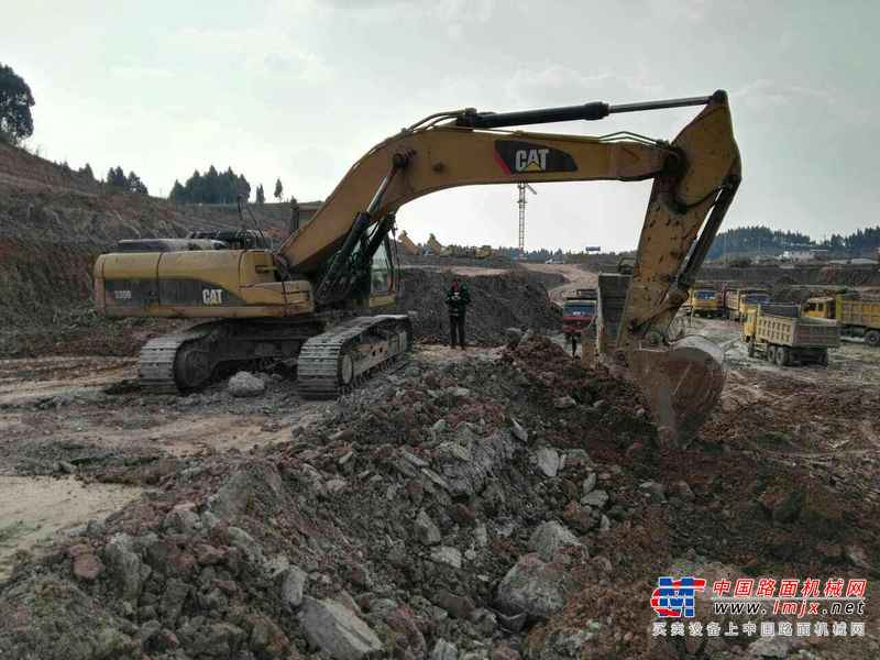 重庆出售转让二手4000小时2012年卡特彼勒336D挖掘机