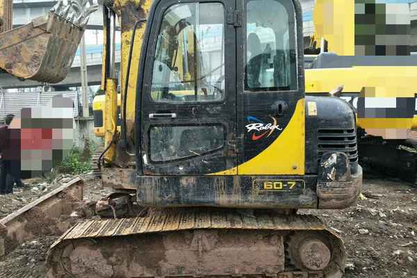 四川出售转让二手3253小时2010年现代R60挖掘机